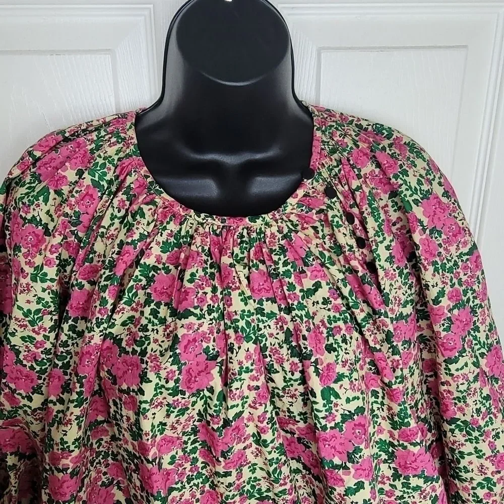 Zara Bloom into style floral long sleeve crop top size Xs